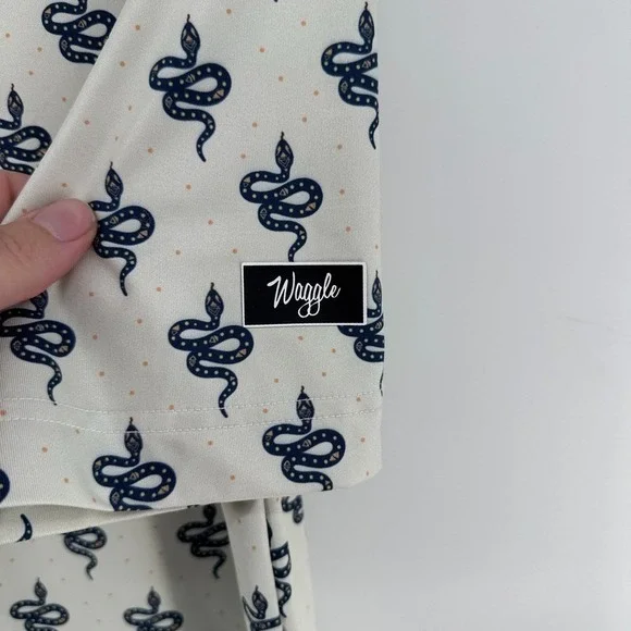 Waggle Performance Golf Shirt Mens MEDIUM Moisture Wicking Poly Spandex Stretch - Picture 8 of 10